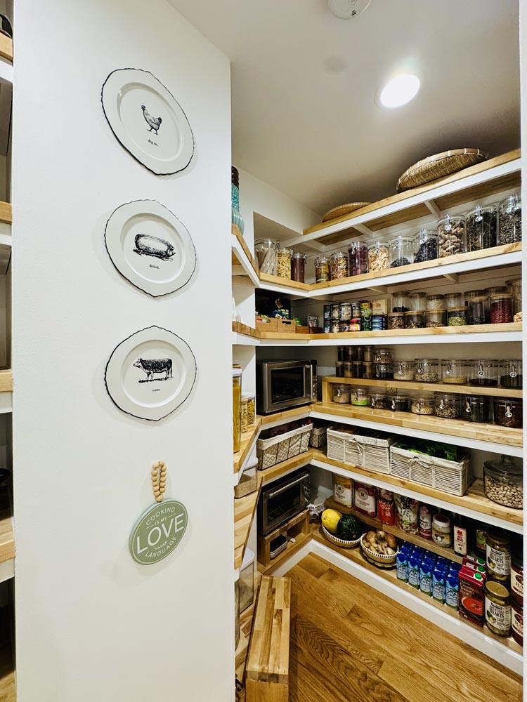 Custom design pantry